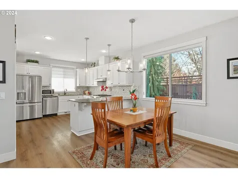 4205 NW 127th Street Vancouver WA 98685