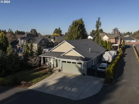 4205 NW 127th Street Vancouver WA 98685