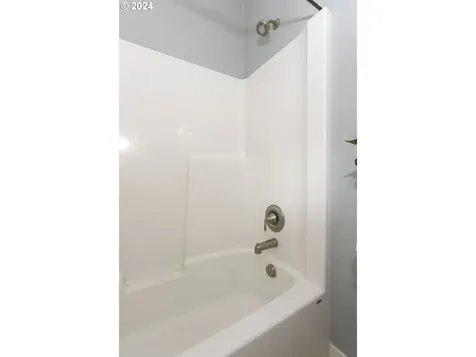 4205 NW 127th Street Vancouver WA 98685