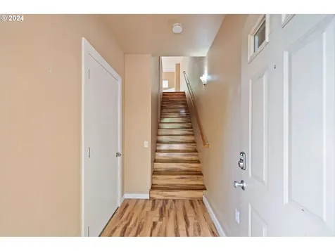 783 SW Dillan Drive Beaverton OR 97006