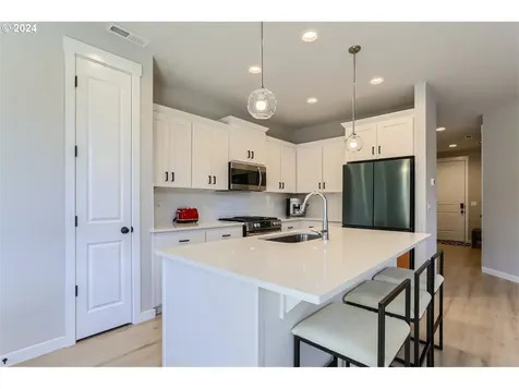 11776 Se Horse Tail Falls Way Happy Valley OR 97086