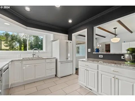 7170 SW Benz Park Drive Portland OR 97225