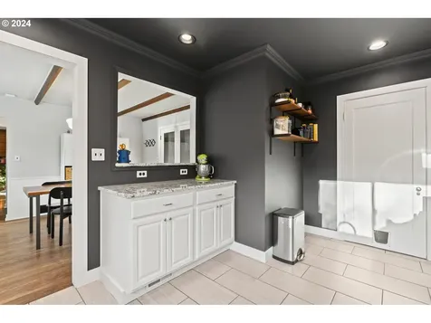 7170 SW Benz Park Drive Portland OR 97225