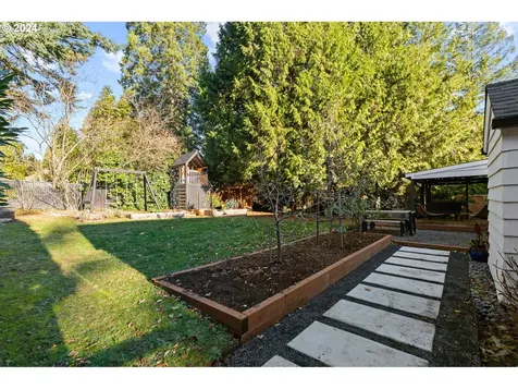 7170 SW Benz Park Drive Portland OR 97225