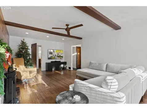 7170 SW Benz Park Drive Portland OR 97225