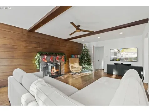 7170 SW Benz Park Drive Portland OR 97225