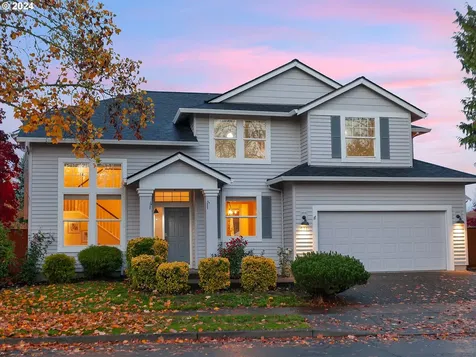 991 NE Rogahn Street Hillsboro OR 97124