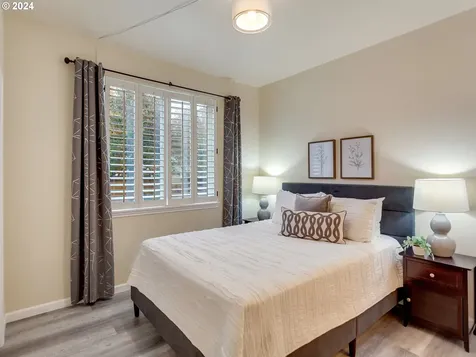 991 NE Rogahn Street Hillsboro OR 97124