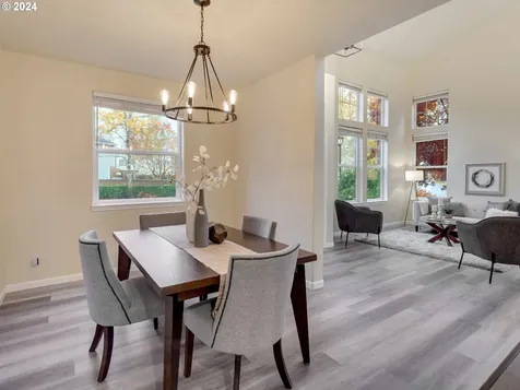 991 NE Rogahn Street Hillsboro OR 97124