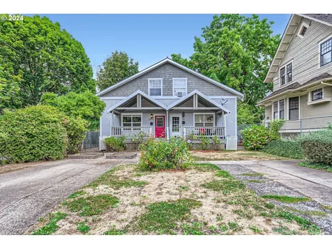 33 Ne Graham Street Portland OR 97212