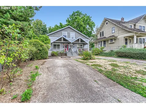 33 Ne Graham Street Portland OR 97212