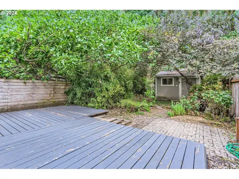 33 Ne Graham Street Portland OR 97212