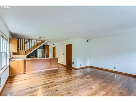 33 Ne Graham Street Portland OR 97212