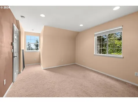 15777 S Bradley Road Oregon City OR 97045