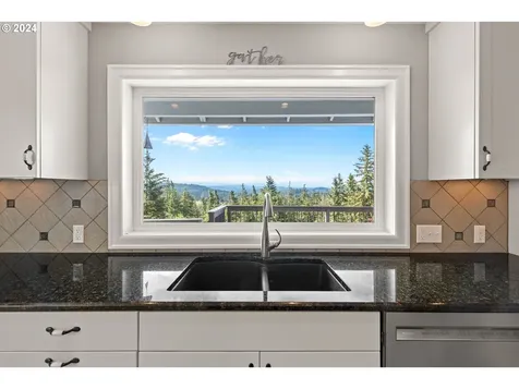 15777 S Bradley Road Oregon City OR 97045
