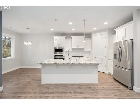 8533 N Juniper Street Camas WA 98607