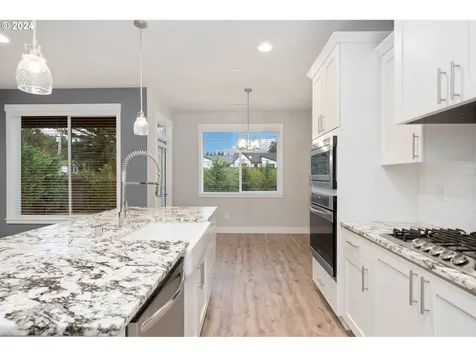 8533 N Juniper Street Camas WA 98607
