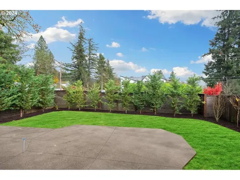 8533 N Juniper Street Camas WA 98607