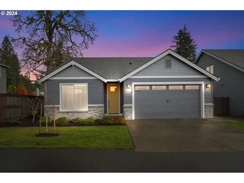 8533 N Juniper Street Camas WA 98607