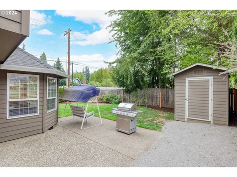 17097 SW Lynnly Way Sherwood OR 97140