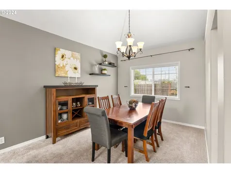 17097 SW Lynnly Way Sherwood OR 97140