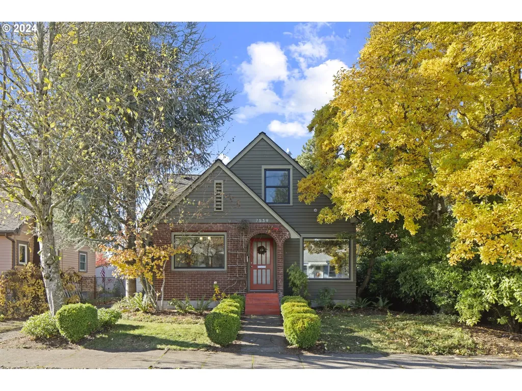 7539 N Hurst Avenue Portland OR 97203