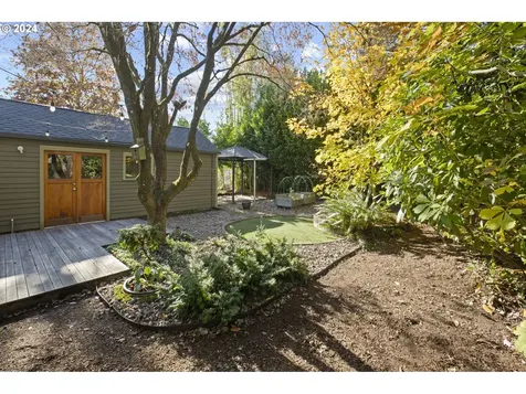 7539 N Hurst Avenue Portland OR 97203