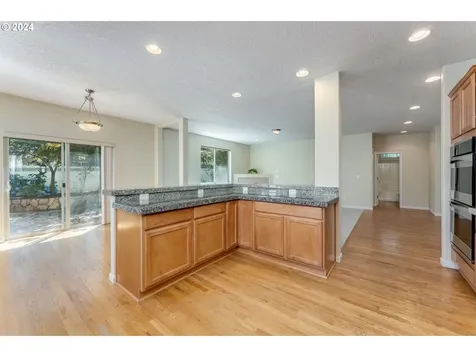 768 N 28th Avenue Cornelius OR 97113
