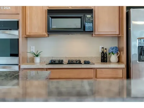 768 N 28th Avenue Cornelius OR 97113