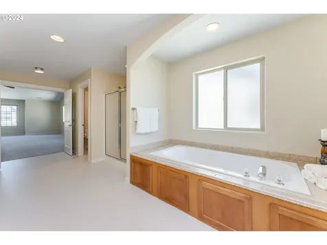 768 N 28th Avenue Cornelius OR 97113