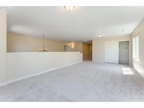 768 N 28th Avenue Cornelius OR 97113