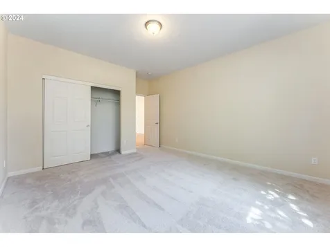 768 N 28th Avenue Cornelius OR 97113
