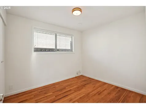 3431 NE Fremont Drive Portland OR 97220