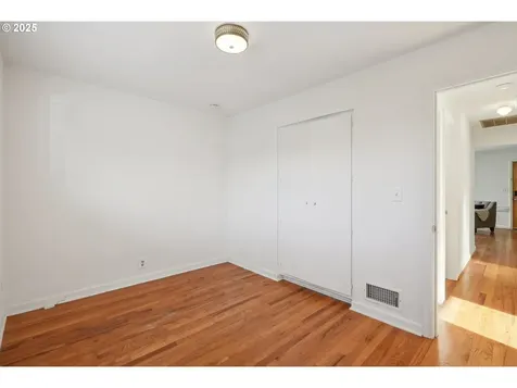 3431 NE Fremont Drive Portland OR 97220