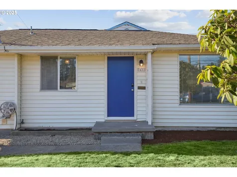3431 NE Fremont Drive Portland OR 97220