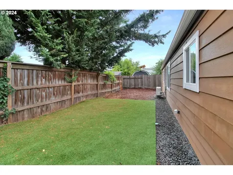 2224 Ohio Street Eugene OR 97402