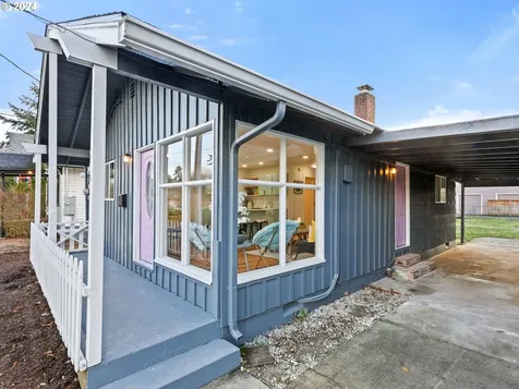 5424 SE Knight Street Portland OR 97206
