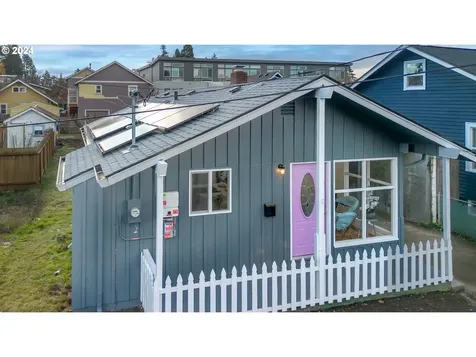 5424 SE Knight Street Portland OR 97206