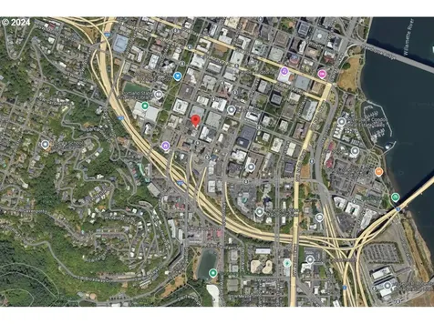 1909 SW 6th Avenue Portland OR 97201