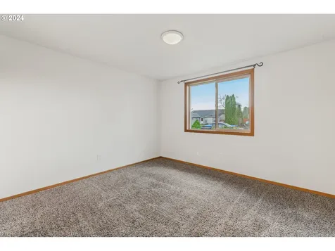 704 NW 16th Street Battle Ground WA 98604