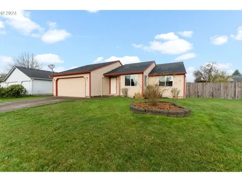 704 NW 16th Street Battle Ground WA 98604