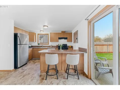704 NW 16th Street Battle Ground WA 98604