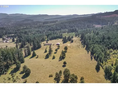 81640 Lost Valley Lane Dexter OR 97431