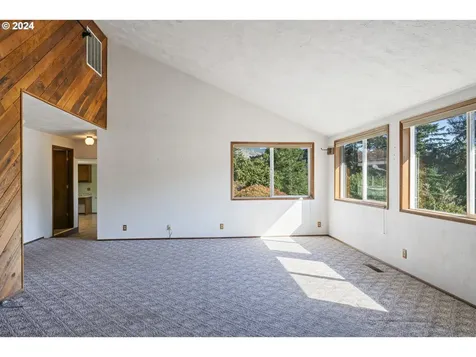 81640 Lost Valley Lane Dexter OR 97431