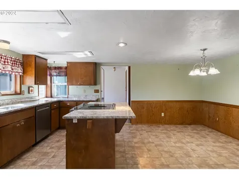 81640 Lost Valley Lane Dexter OR 97431