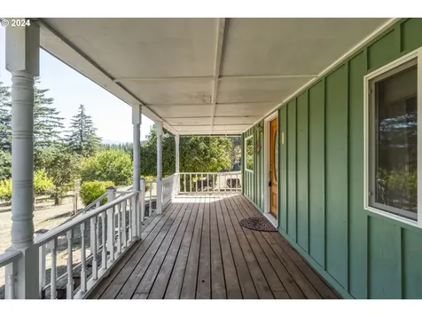 81640 Lost Valley Lane Dexter OR 97431