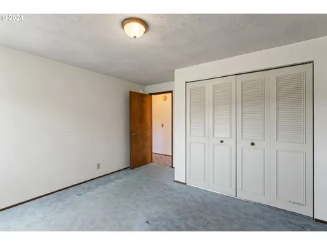 81640 Lost Valley Lane Dexter OR 97431