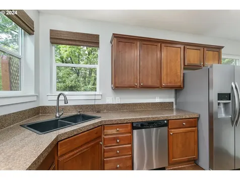 5281 J Street Washougal WA 98671