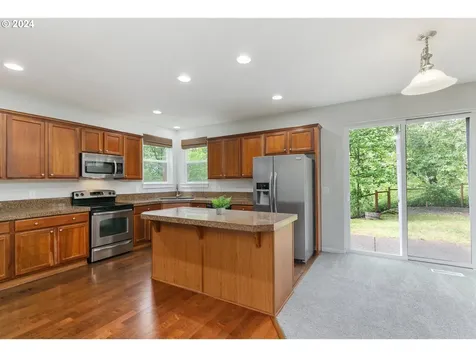 5281 J Street Washougal WA 98671