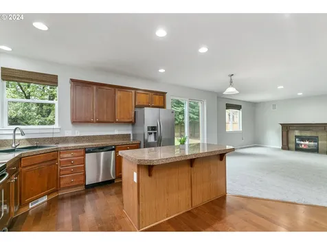 5281 J Street Washougal WA 98671